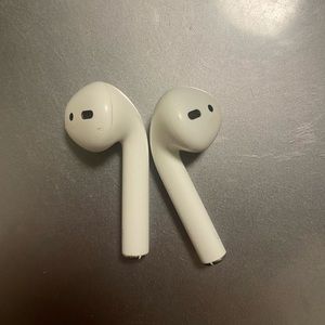 Apple airpod 1st generation